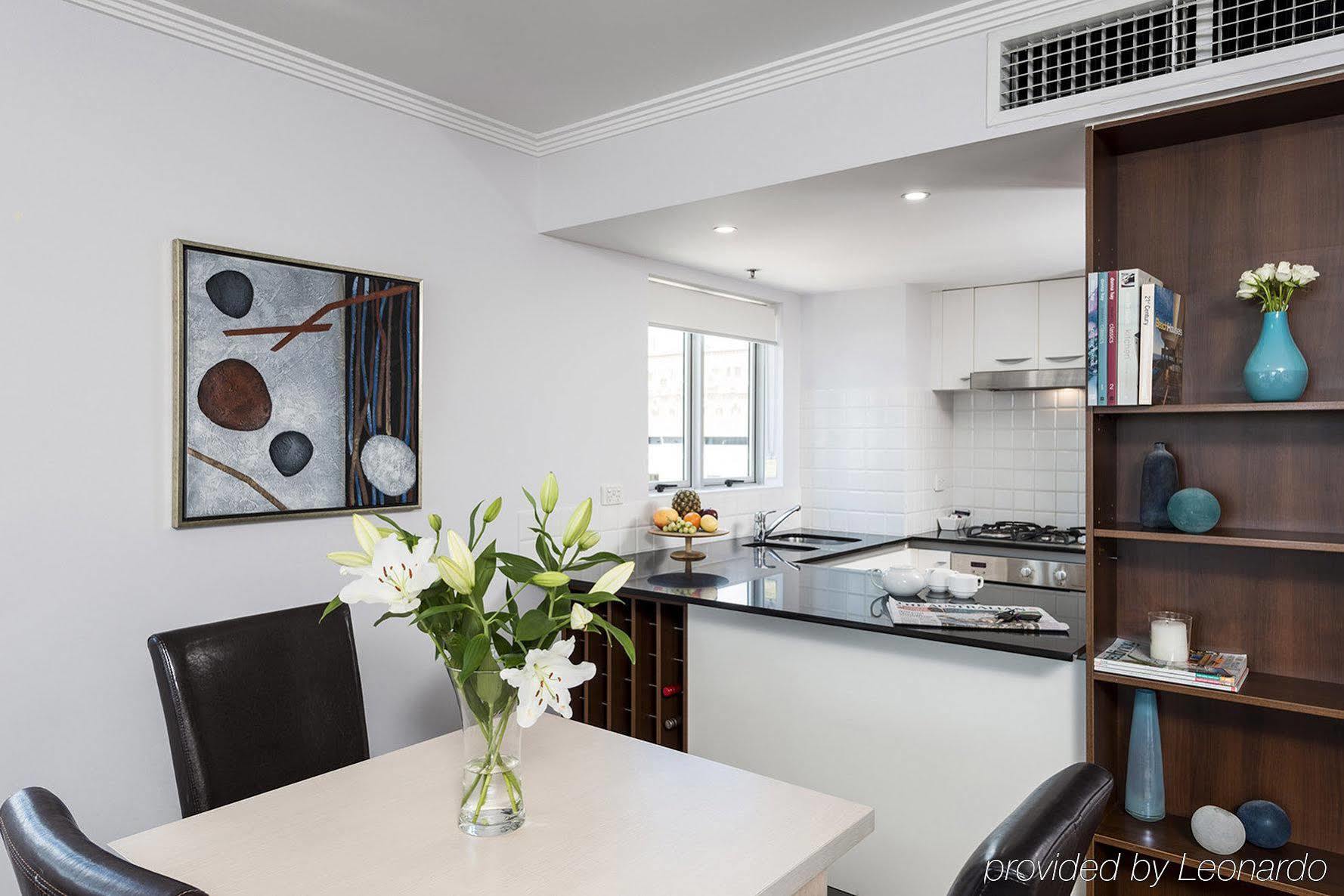 Oaks Brisbane Lexicon Suites エクステリア 写真