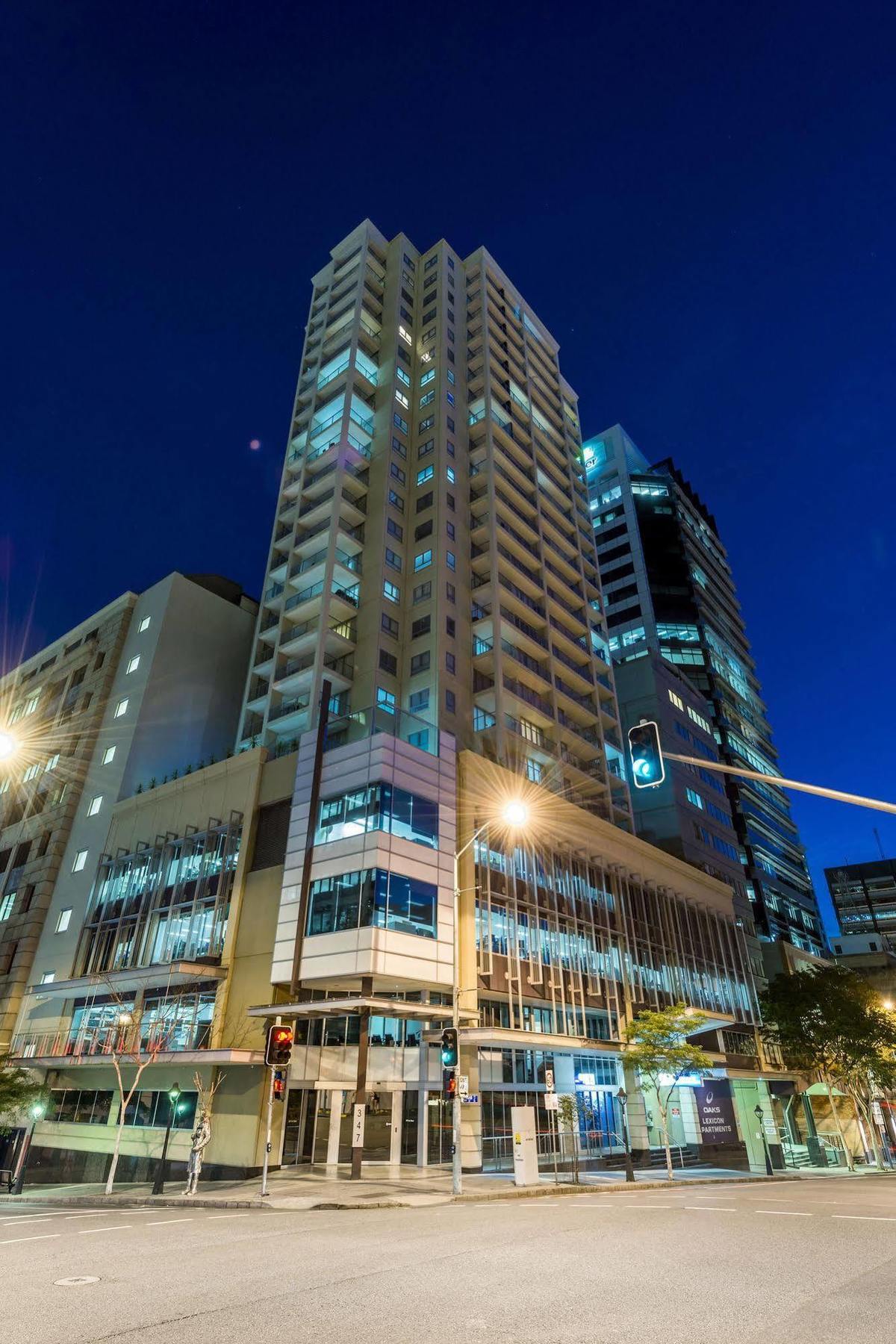Oaks Brisbane Lexicon Suites エクステリア 写真