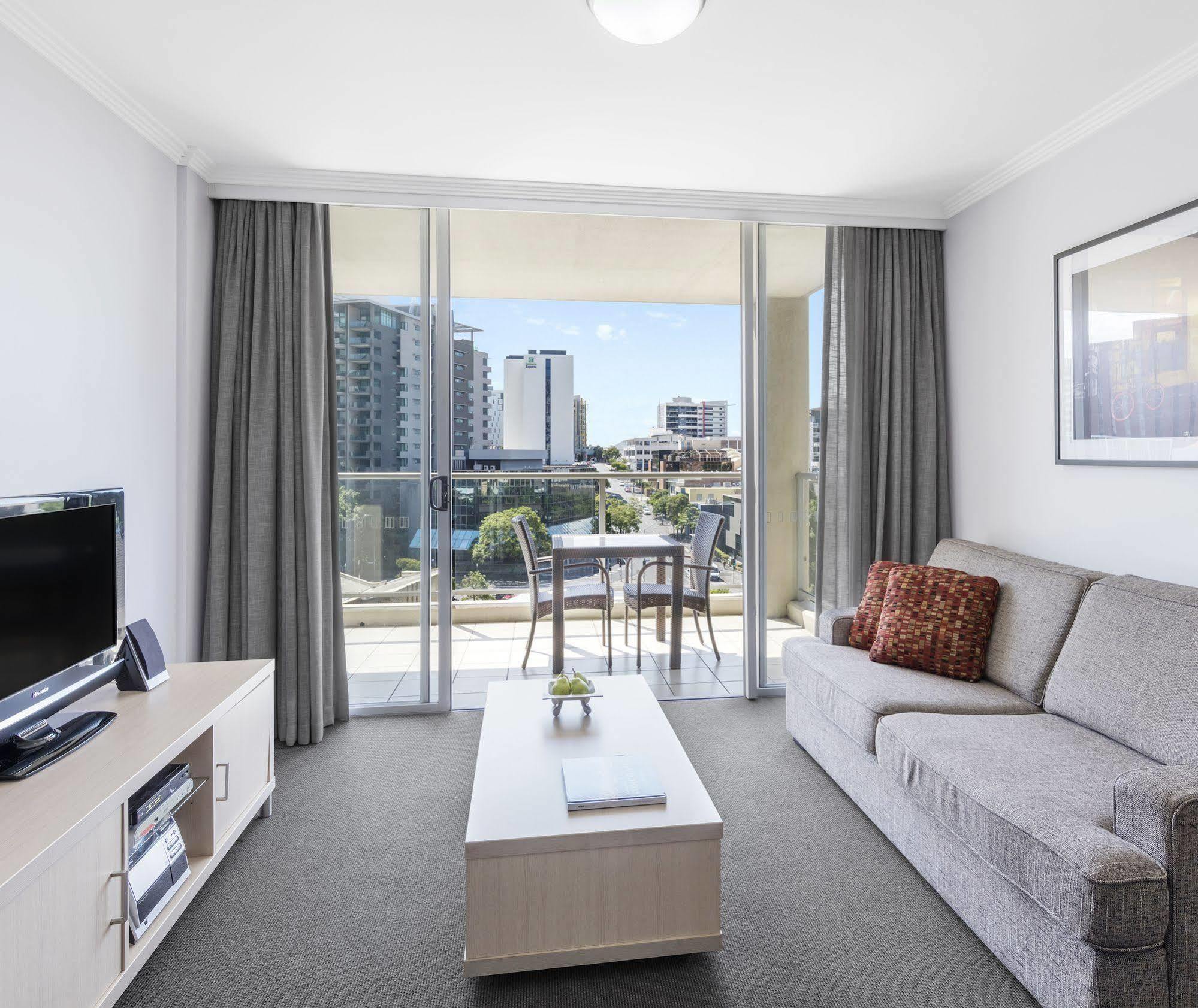 Oaks Brisbane Lexicon Suites エクステリア 写真