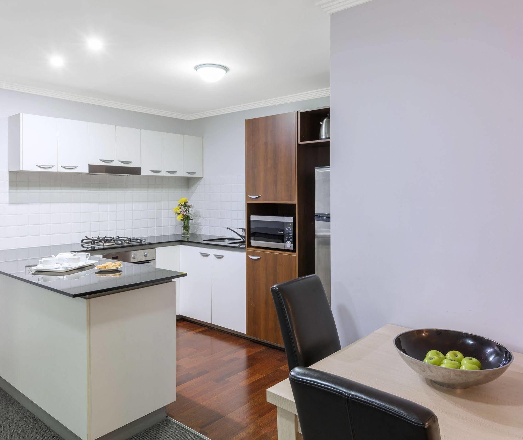 Oaks Brisbane Lexicon Suites エクステリア 写真