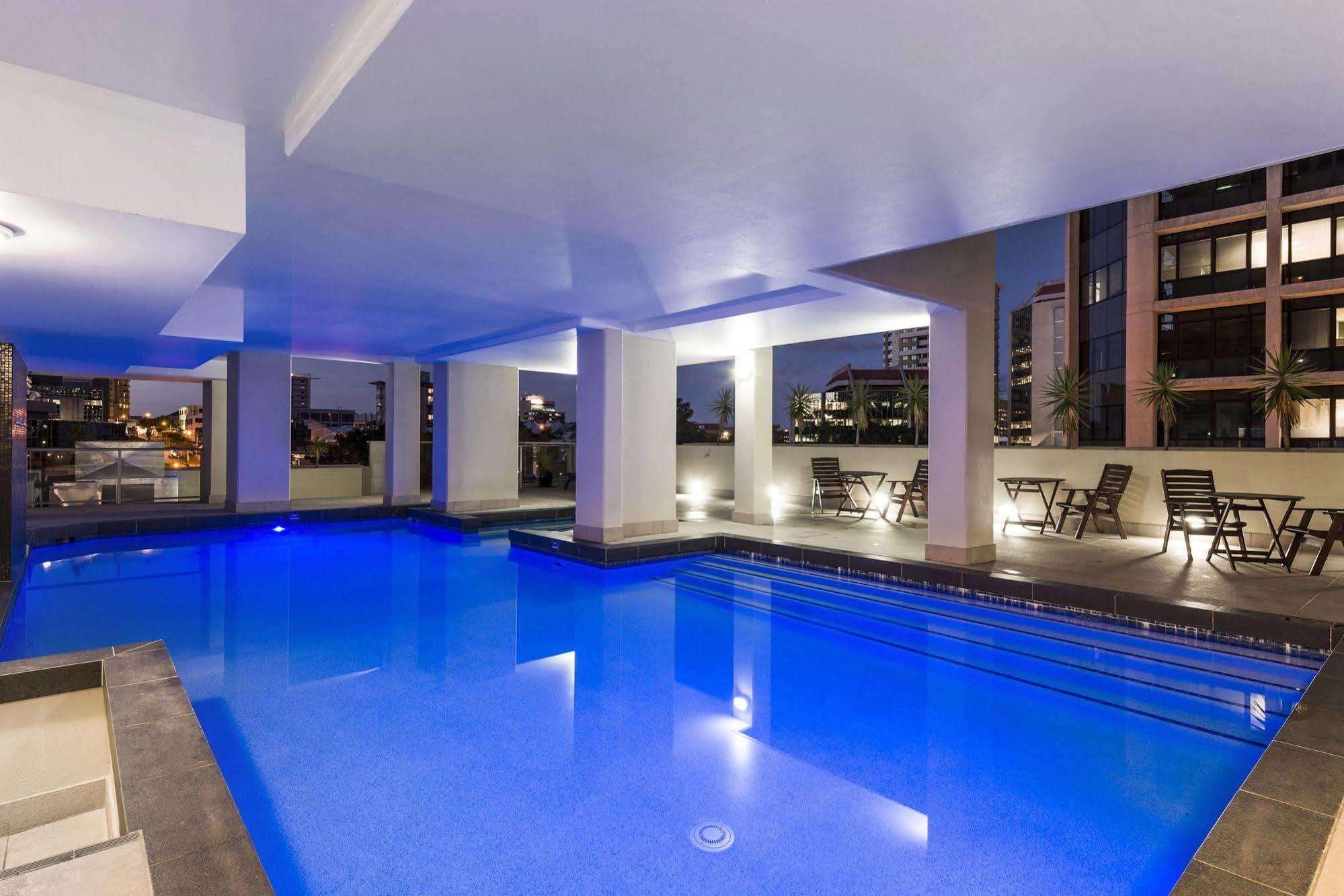 Oaks Brisbane Lexicon Suites エクステリア 写真